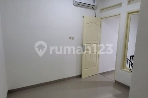 2 bedrooms House in Cipondoh, Tangerang City, Indonesia No. 13458 15
