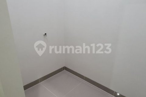 2 bedrooms House in Cipondoh, Tangerang City, Indonesia No. 13460 8