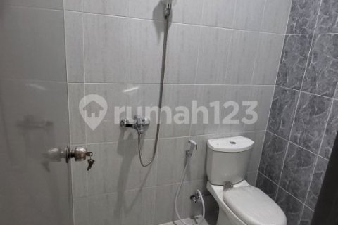 2 bedrooms House in Cipondoh, Tangerang City, Indonesia No. 13460 12