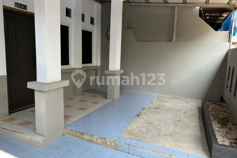 3 bedrooms House in Cipondoh, Tangerang City, Indonesia No. 13456 18