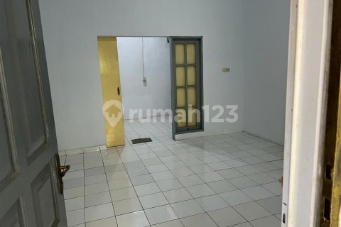 3 bedrooms House in Cipondoh, Tangerang City, Indonesia No. 13456 17
