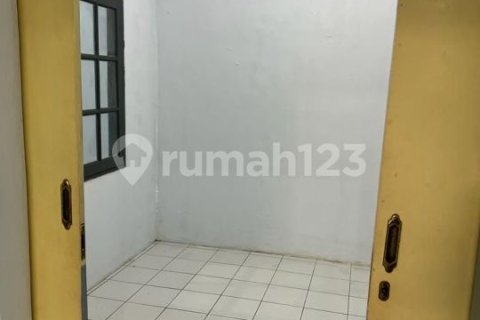 3 bedrooms House in Cipondoh, Tangerang City, Indonesia No. 13456 5