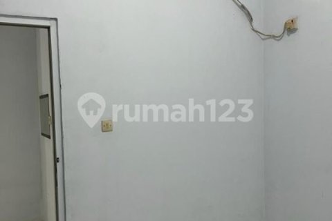 3 bedrooms House in Cipondoh, Tangerang City, Indonesia No. 13456 4