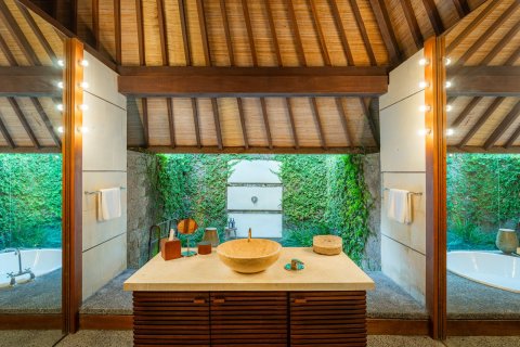 1000m2 Villa in Denpasar, Indonesia No. 13716 8
