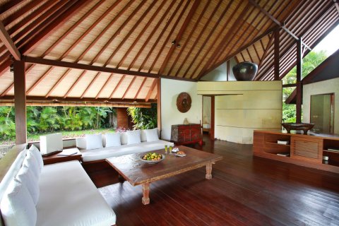 1000m2 Villa in Denpasar, Indonesia No. 13716 2