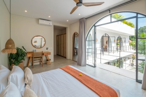 6 bedrooms Villa in Tampaksiring, Gianyar,  No. 9247 12