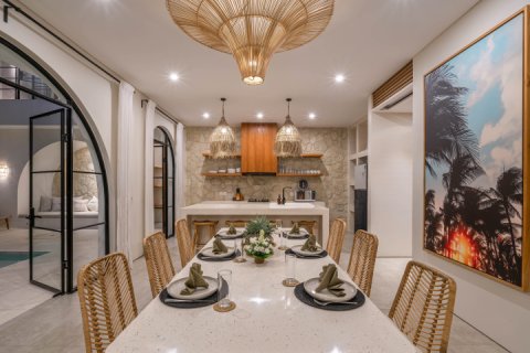 6 bedrooms Villa in Tampaksiring, Gianyar,  No. 9247 9