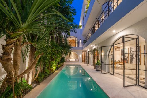 6 bedrooms Villa in Tampaksiring, Gianyar,  No. 9247 6