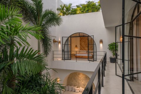 6 bedrooms Villa in Tampaksiring, Gianyar,  No. 9247 7