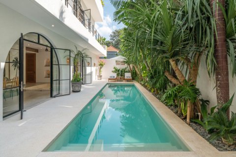 6 bedrooms Villa in Tampaksiring, Gianyar,  No. 9247 1