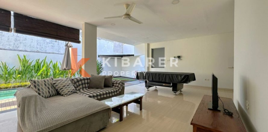 2 bedrooms Villa in Jimbaran, Badung, Indonesia No. 12998