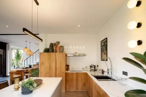 3 bedrooms Villa in Tibubeneng, Badung, Indonesia No. 12821 5