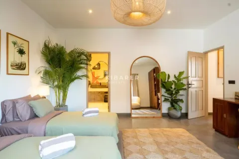 3 bedrooms Villa in Tibubeneng, Badung, Indonesia No. 12821 23