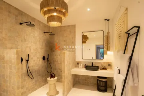3 bedrooms Villa in Tibubeneng, Badung, Indonesia No. 12821 12