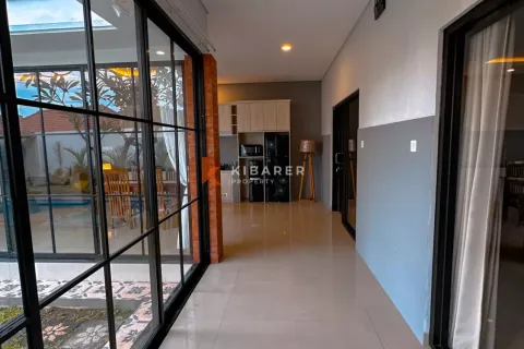 3 bedrooms Villa in Indonesia No. 12823 11