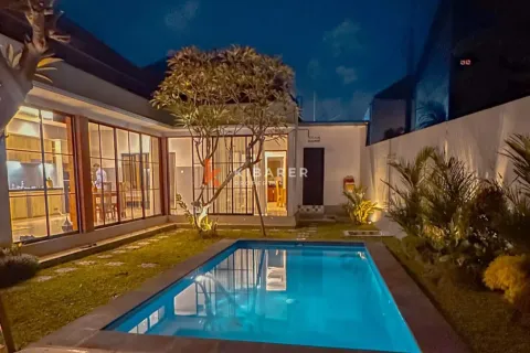 3 bedrooms Villa in Indonesia No. 12823 4