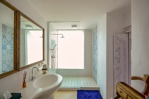 2 bedrooms Villa in Kerobokan, Badung, Indonesia No. 10678 17