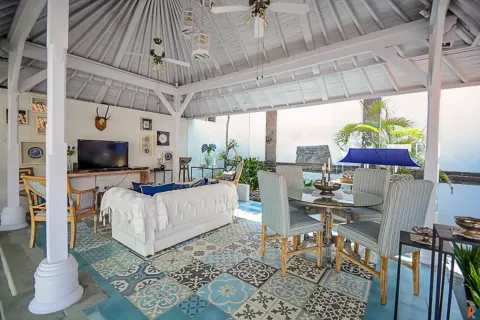 2 bedrooms Villa in Kerobokan, Badung, Indonesia No. 10678 5