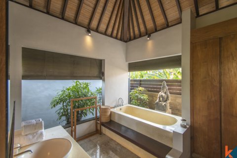 2 bedrooms Villa in Seminyak, Badung, Indonesia No. 10976 17