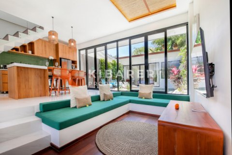 2 bedrooms Villa in Denpasar, Indonesia No. 13015 5