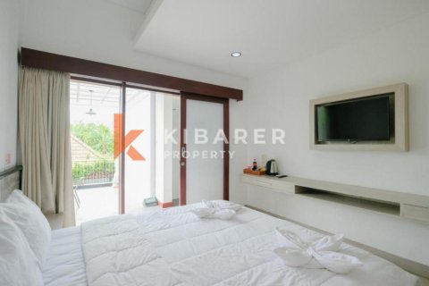5 bedrooms Villa in Jimbaran, Badung, Indonesia No. 13016 24