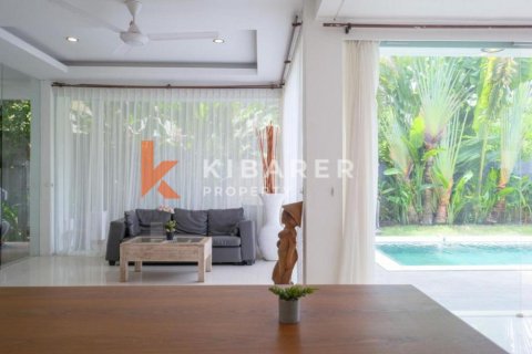5 bedrooms Villa in Jimbaran, Badung, Indonesia No. 13016 9