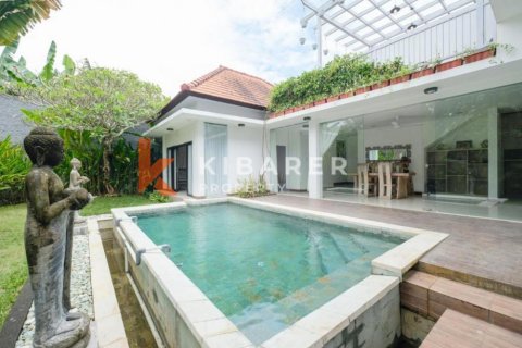 5 bedrooms Villa in Jimbaran, Badung, Indonesia No. 13016 3