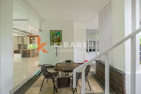 5 bedrooms Villa in Jimbaran, Badung, Indonesia No. 13016 16
