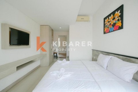 5 bedrooms Villa in Jimbaran, Badung, Indonesia No. 13016 22