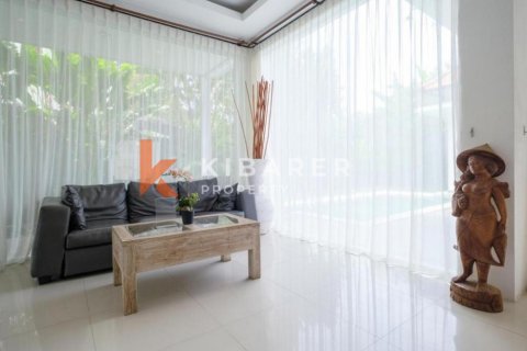 5 bedrooms Villa in Jimbaran, Badung, Indonesia No. 13016 8
