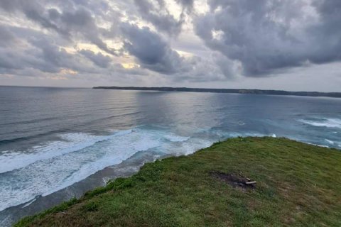 35016m2 Land in  No. 9161 3