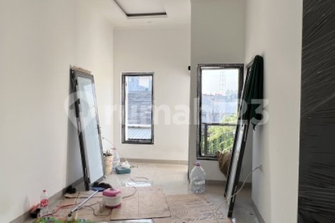 3 bedrooms House in Jakarta,  No. 9271 20