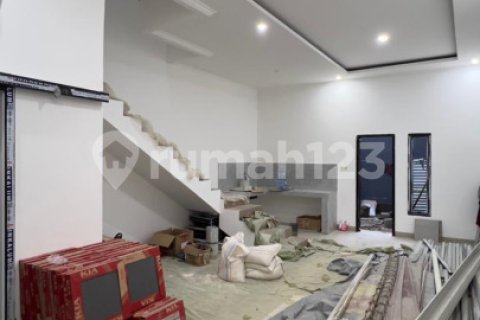 Дом с 3 спальнями в Джакарта,  № 9271 5