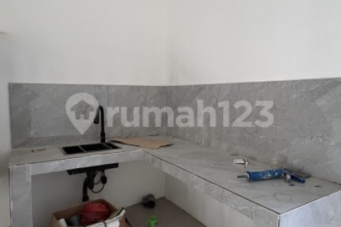 3 bedrooms House in Jakarta,  No. 9271 14