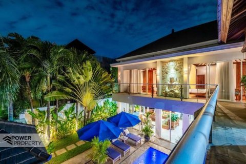 4 bedrooms Villa in Legian, Kuta, Badung,  No. 9269 5