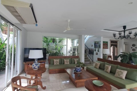 4 bedrooms Villa in Legian, Kuta, Badung,  No. 9269 21