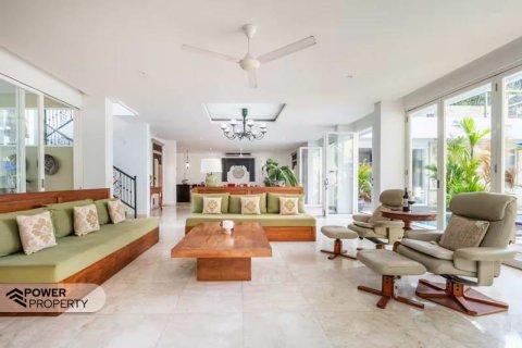 4 bedrooms Villa in Legian, Kuta, Badung,  No. 9269 1