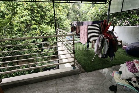 5 bedrooms House in Cipondoh, Tangerang City,  No. 9270 18