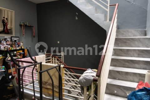 5 bedrooms House in Cipondoh, Tangerang City,  No. 9270 28