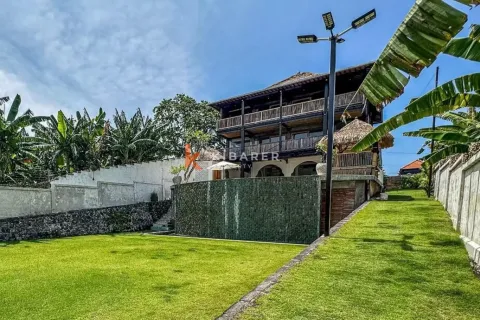 Вилла с 7 спальнями в Kerobokan, Бадунг, Индонезия № 12782 3