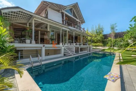 6 bedrooms Villa in Canggu, Badung, Indonesia No. 12784