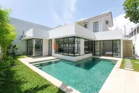 4 bedrooms Villa in Tumbak Bayuh, Mengwi, Badung, Indonesia No. 12780