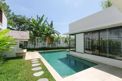 4 bedrooms Villa in Tumbak Bayuh, Mengwi, Badung, Indonesia No. 12780 3