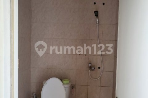 3 bedrooms House in Cengkareng, Jakarta, Indonesia No. 13452 11