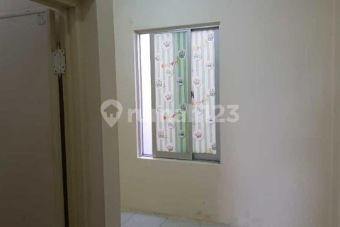 4 bedrooms House in Cengkareng, Jakarta, Indonesia No. 13450 12