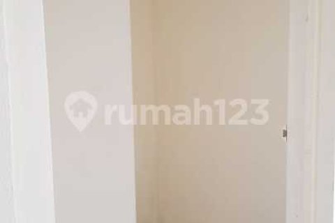 4 bedrooms House in Cengkareng, Jakarta, Indonesia No. 13450 21