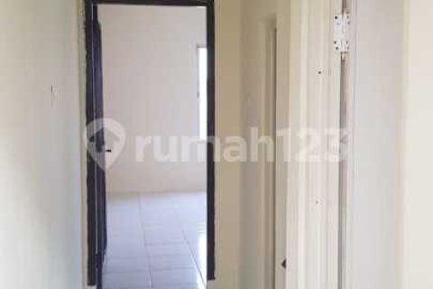 4 bedrooms House in Cengkareng, Jakarta, Indonesia No. 13450 20