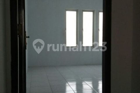 4 bedrooms House in Cengkareng, Jakarta, Indonesia No. 13449 4