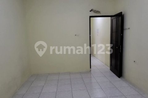 4 bedrooms House in Cengkareng, Jakarta, Indonesia No. 13449 26