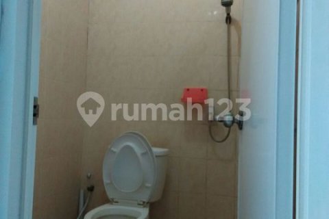 4 bedrooms House in Cengkareng, Jakarta, Indonesia No. 13449 3
